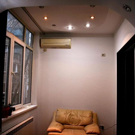 Grand Central Accomodation Sala Palatului Бухарест Экстерьер фото